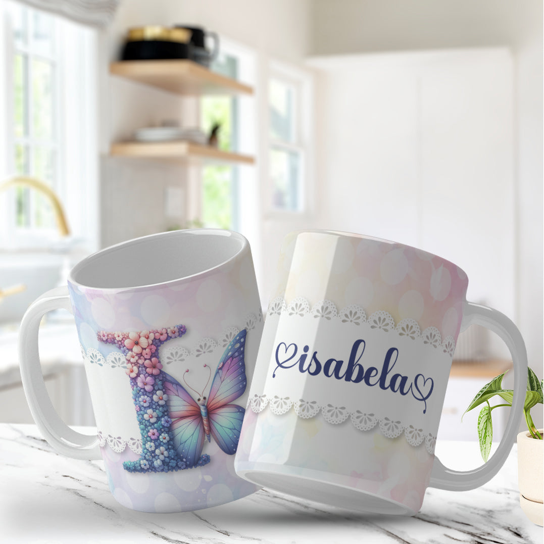 Personalized floral monogram mug with butterflies for sublimation, Caneca monograma personalizada com borboletas e flores para sublimação, Custom name and initial mug design with pastel butterflies and flowers, Caneca com nome e inicial personalizada com borboletas e flores delicadas, Butterfly and floral mug wrap for 11oz and 15oz sublimation mugs