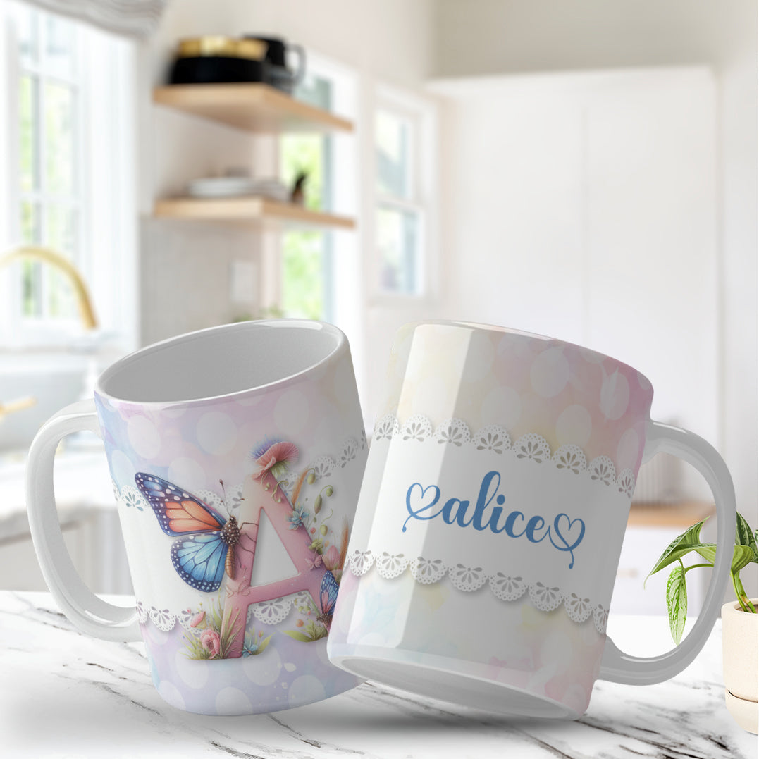 Personalized floral monogram mug with butterflies for sublimation, Caneca monograma personalizada com borboletas e flores para sublimação, Custom name and initial mug design with pastel butterflies and flowers, Caneca com nome e inicial personalizada com borboletas e flores delicadas, Butterfly and floral mug wrap for 11oz and 15oz sublimation mugs.