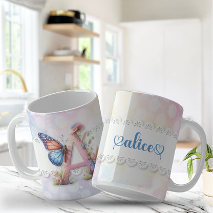 Personalized floral monogram mug with butterflies for sublimation, Caneca monograma personalizada com borboletas e flores para sublimação, Custom name and initial mug design with pastel butterflies and flowers, Caneca com nome e inicial personalizada com borboletas e flores delicadas, Butterfly and floral mug wrap for 11oz and 15oz sublimation mugs.